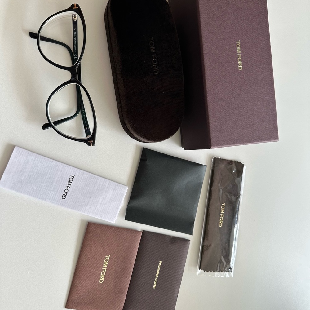 Tom Ford optical eye frame black and gold 55